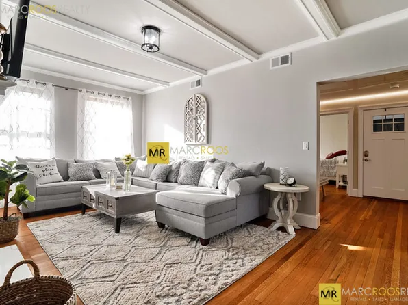 10 Babcock St #20, Brookline, MA 02446