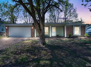 5609 Viewpoint Ln, Saint Louis, MO