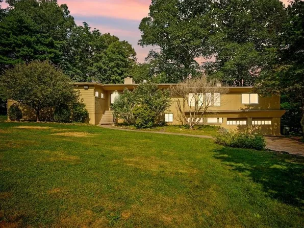 6 Salem Ridge Road, Carmel, NY 10512