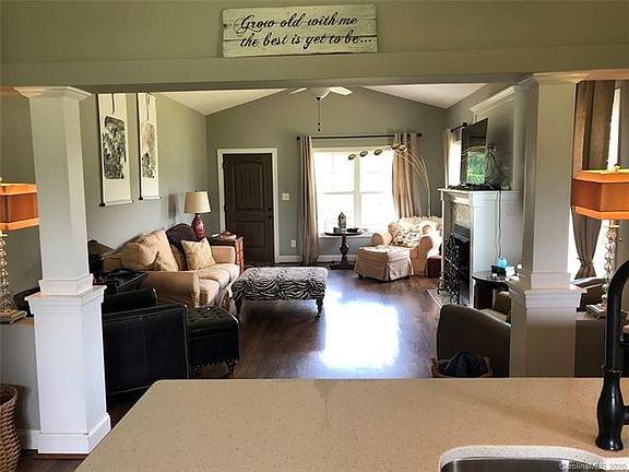 5th image of 153 Foy Ln