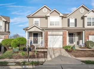 377 Montclair Tower Dr, Saint Charles, MO