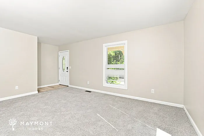 3 bed, 2.0 bath, 1422 sqft, $1,695 — Photo 3