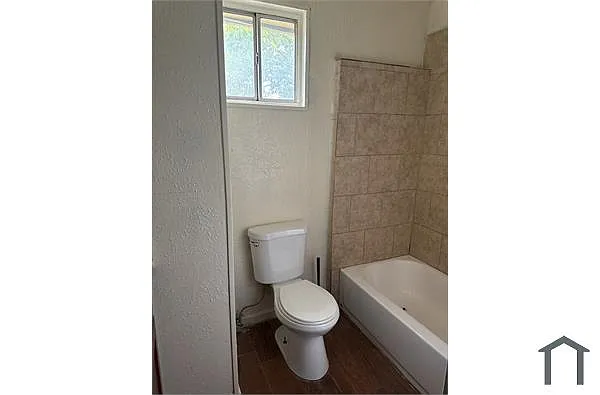 Building Photo - 838 Rivas St