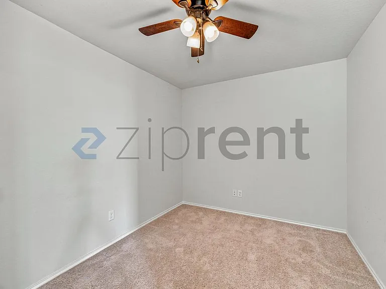 10334 Glimmer — Photo 18