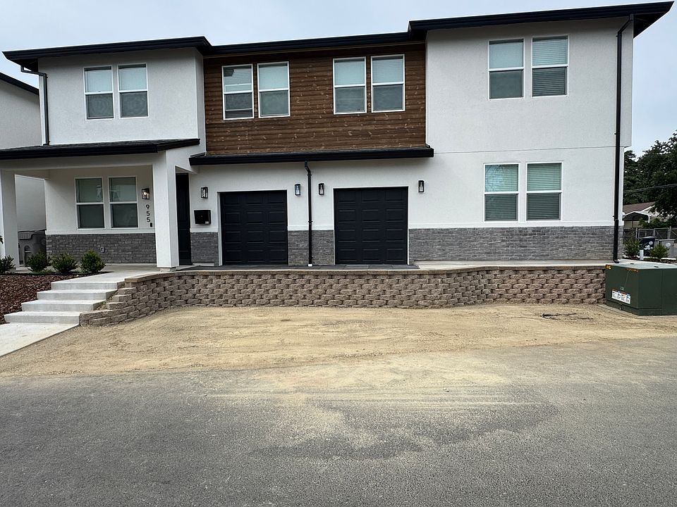 1st image of 955 Olive Branch Pl