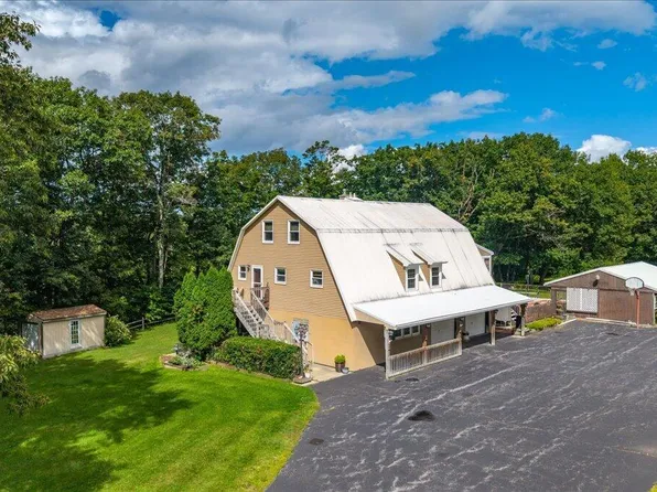 28 Overlook Lane, East Berne, NY 12059