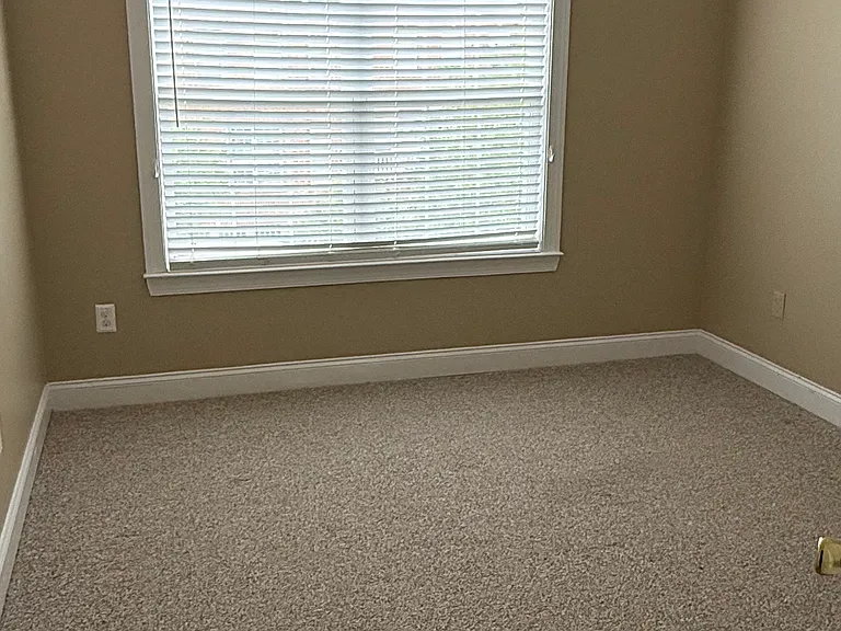 2731 Cabernet Ln — Photo 12