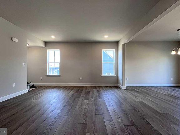 4th image of 204 Sunglo Dr Lot 114