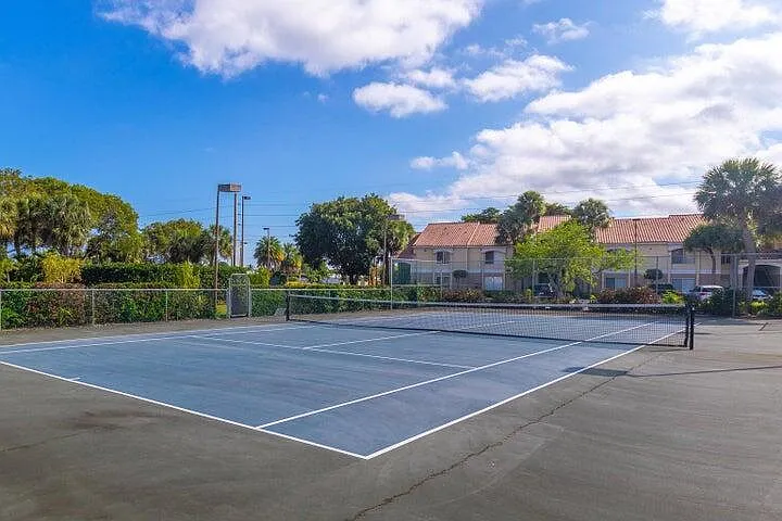 815 W Boynton Beach Blvd #12-106 — Photo 38
