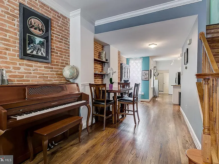 1636 S Hanover St — Photo 28