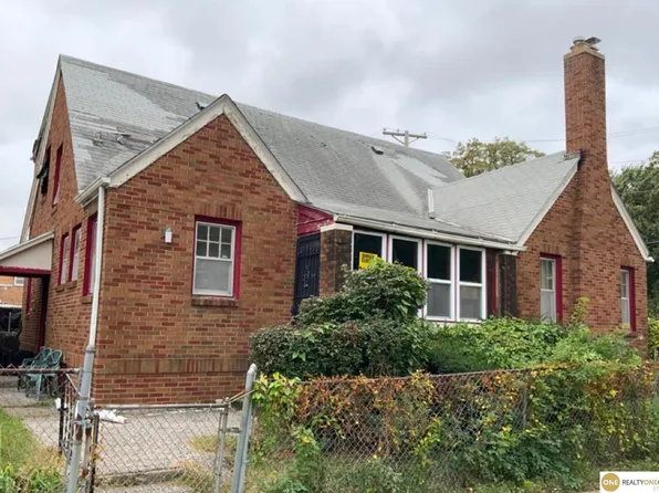 2407 Templeton St, Omaha, NE 68111