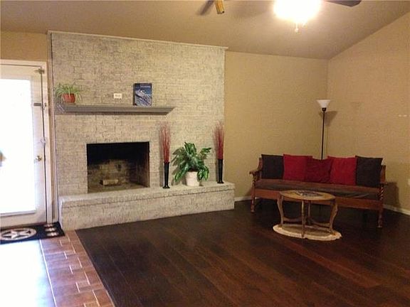 3rd image of 7600 Hightower Dr