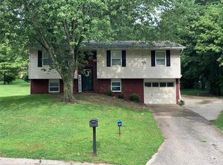 815 Glen Ct, Jackson, MO 63755