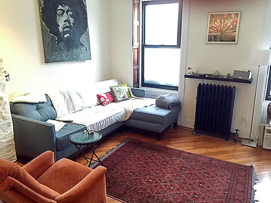 Rented by Francine Realty | media 9