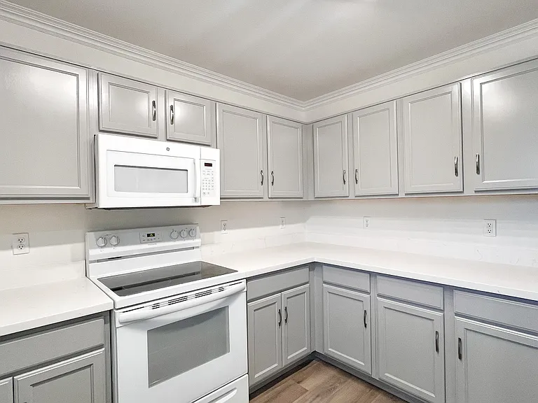 1444 W Roosevelt Ave — Photo 6
