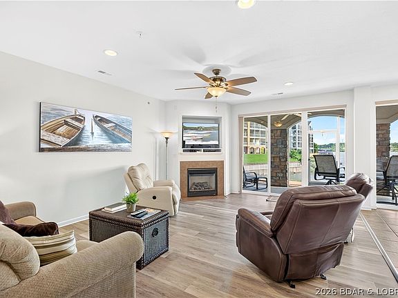3rd image of 1215 Lands End Pkwy APT 614