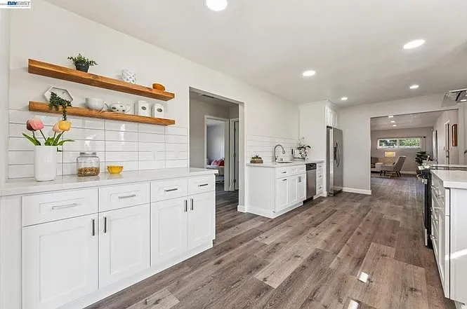 417 Maitland Dr — Photo 17