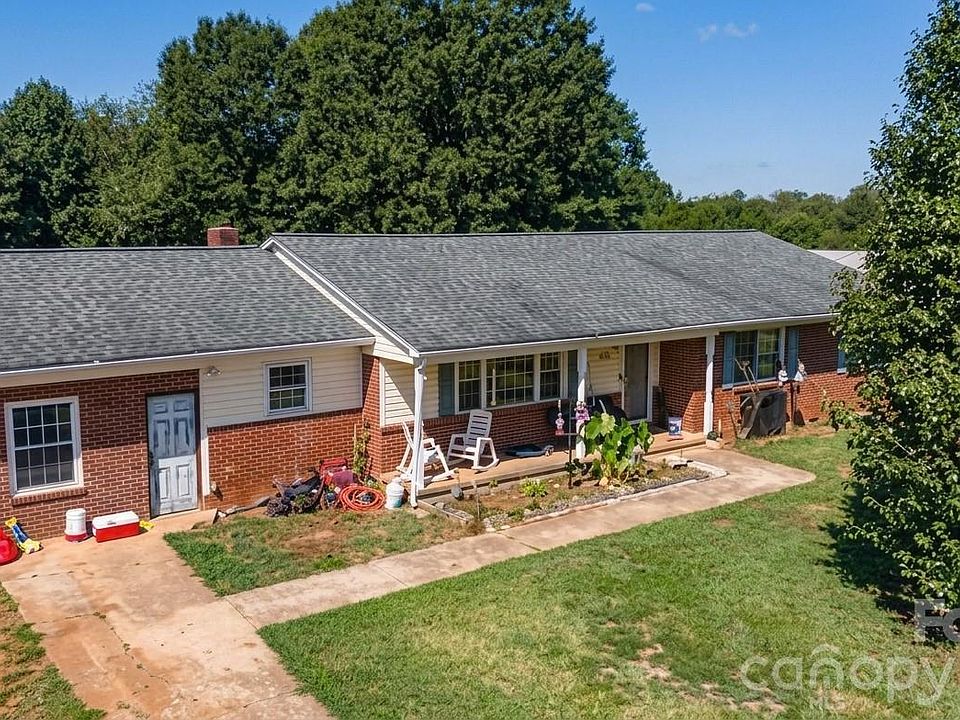 1st image of 613 Plato Lee Rd