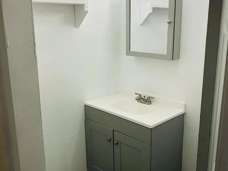 Unit Photo