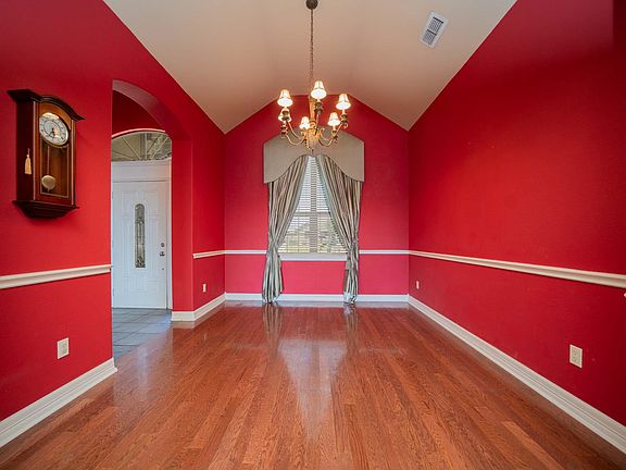 3rd image of 1502 Spyglass Dr