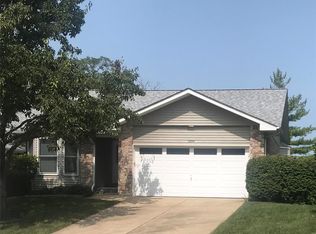 3054 Oakmont Ct #7A, Saint Charles, MO 63301