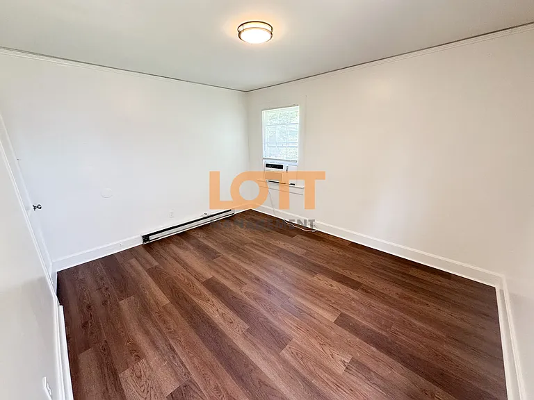 10 Gridley St #A — Photo 11