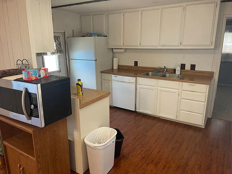1026 Rambling Dr — Photo 7