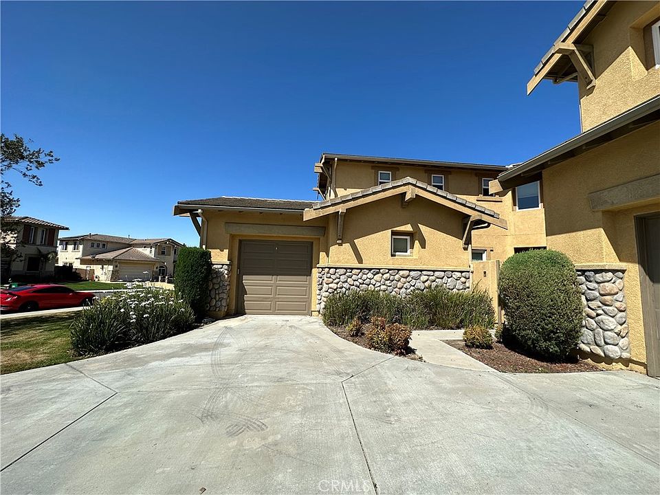 16952 Old Lake Rd, Riverside, CA 92503 Zillow