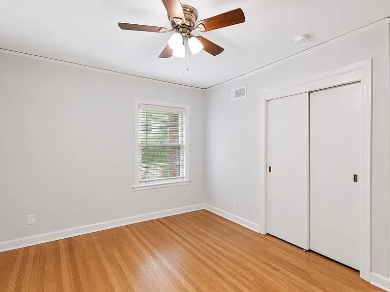 37 N Century St — Photo 19