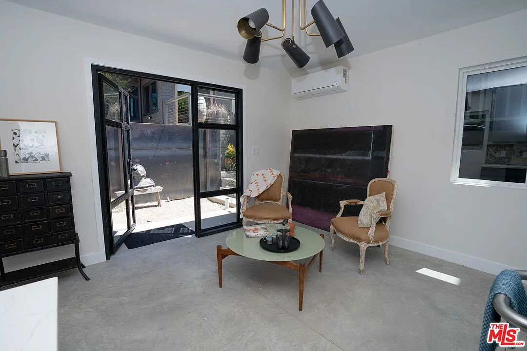 Studio, 1.0 bath, 540 sqft, $3,200 — Photo 3