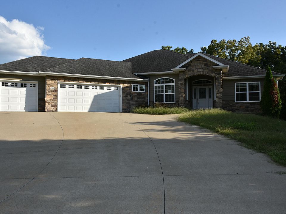 1st image of 4300 Esther Lee Ct