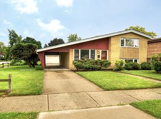 5201 Avery Pl, Oak Lawn, IL 60453