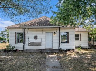 20019 Wilderness Camp Rd, Lawson, MO 64062