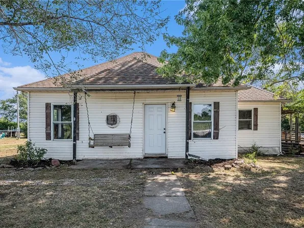 20019 Wilderness Camp Rd, Lawson, MO 64062
