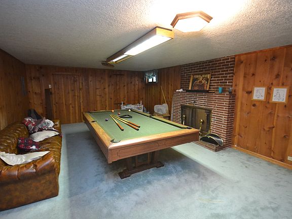 2nd image of 4715 SE River Dr