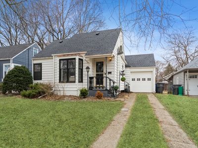 1624 45th St, Des Moines, IA, 50310