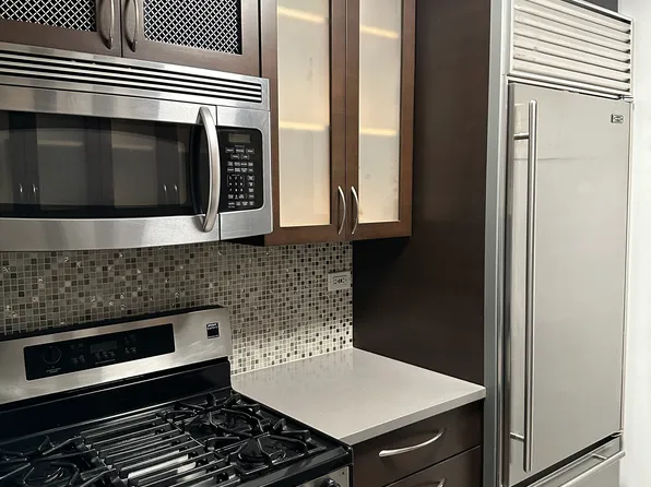 445 Fifth Avenue image 6 of 24