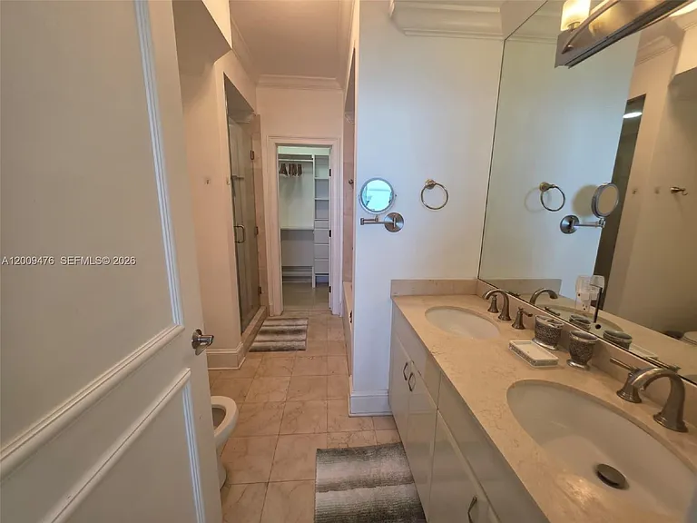 6365 Collins Ave #4311 — Photo 14
