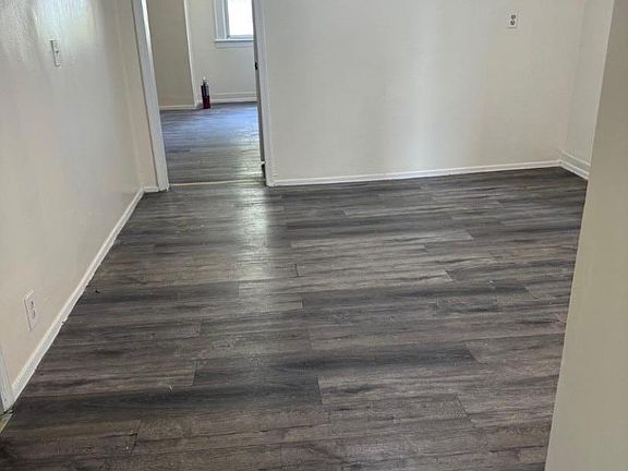 2nd image of 417 Franklin St