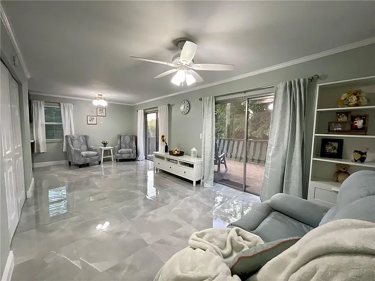 8921 NW 28th Dr #64-D — Photo 1