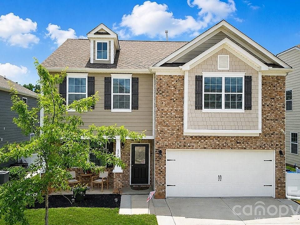 1st image of 179 Atwater Landing Dr