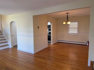 302 N Hammonds Ferry Rd, Linthicum, MD 21090