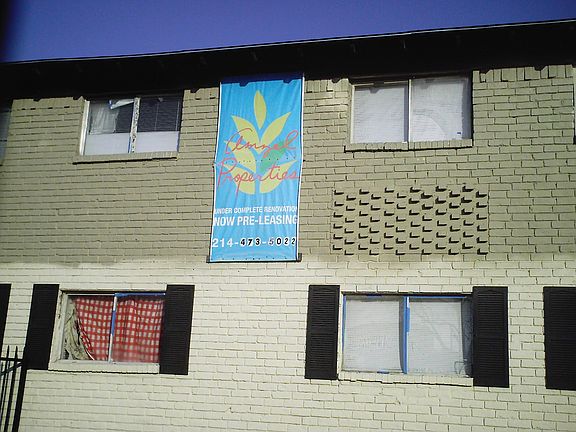 4th image of 3019 South Blvd #117