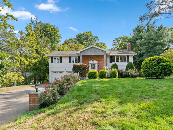 25 Birch Hill Drive, West Hartford, CT 06107