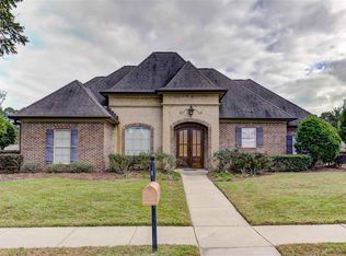 121 Copper Creek Dr, Clinton, MS 39056