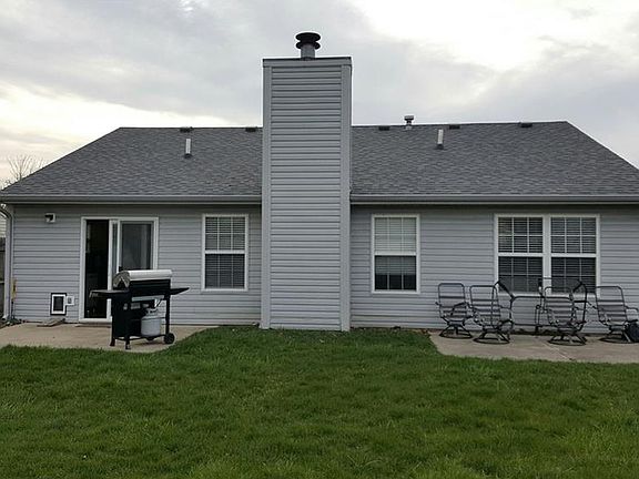 2nd image of 1304 Lynnwood Dr