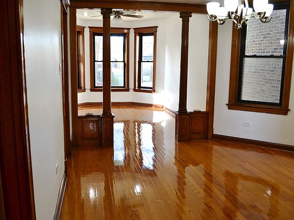 2nd image of 3221 W Potomac Ave #1