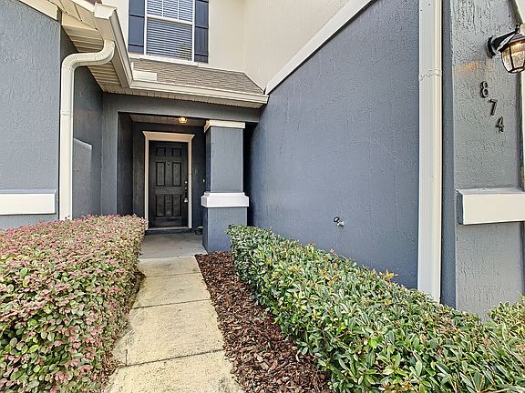 2nd image of 874 S Black Cherry Dr