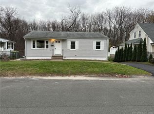 100 Townsend Ave, Waterbury, CT 06705