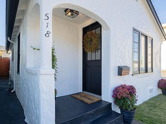 2nd image of 518 Cortes St